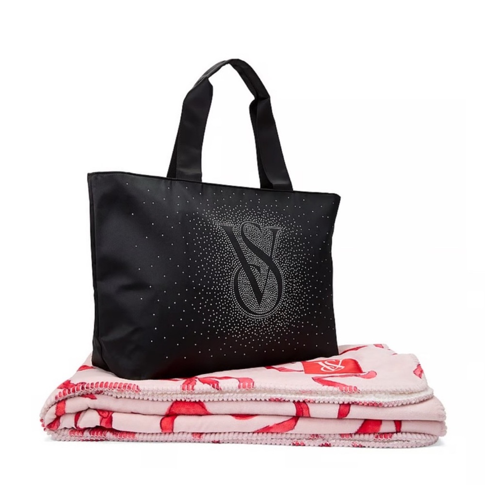 Victoria’s Secret Tote only
